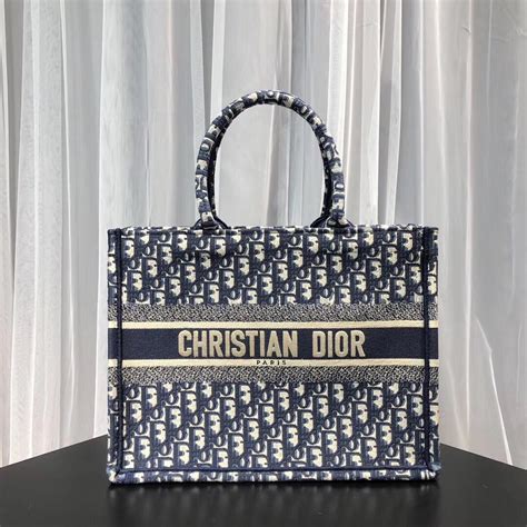 fake dior tasche|dior counterfeit bag.